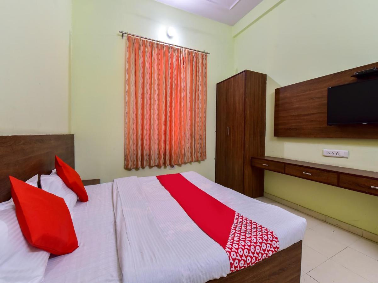 Oyo Sanskar Paradise 3*